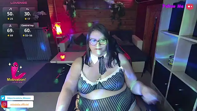 Lola-squirt online show from 03.13.26