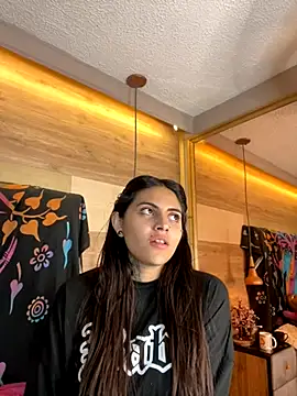 Cori Paige online show from 10.05.25