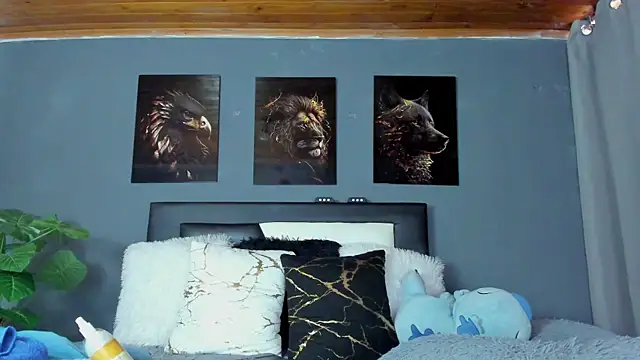 Snapshot of francesco_evan chatting on 11.14.25 francesco evan online show from 11.14.25