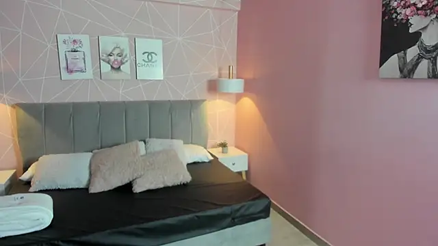 zara  sweet online show from 12.19.25