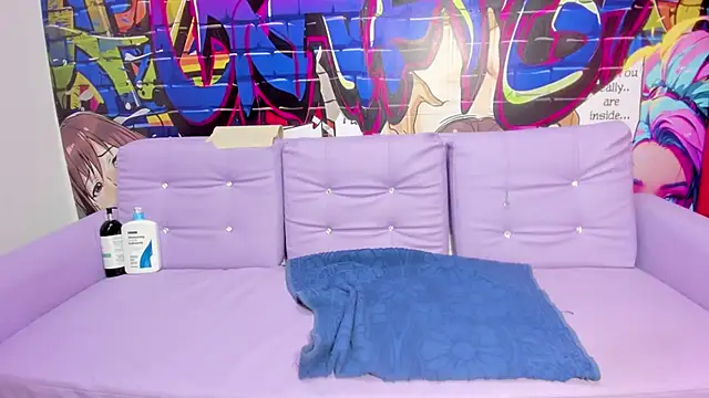 jessi and boy online show from 10.13.25