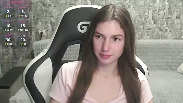 MissMiaCutie online show from 09.16.25