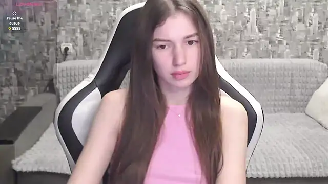 MissMiaCutie online show from 09.19.25