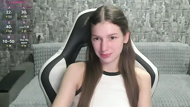 MissMiaCutie online show from 09.25.25