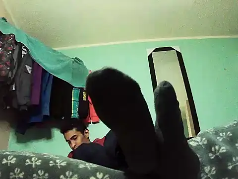 Snapshot of andrescaraballo chatting on 11.06.25 andrescaraballo online show from 11.06.25