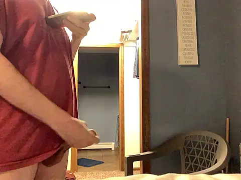 Snapshot of Hebrewhammers42 chatting on 03.14.25 Hebrewhammers42 online show from 03.14.25