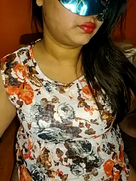 Horny cougar online show from 03.04.25