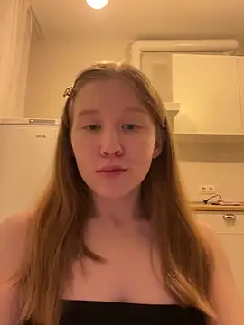 Eva Weyne online show from 04.26.26