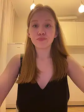 Snapshot of Eva_Weyne chatting on 06.28.26 Eva Weyne online show from 06.28.26