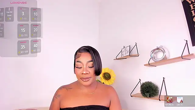 Snapshot of LexiieGrey chatting on 07.25.26 LexiieGrey online show from 07.25.26