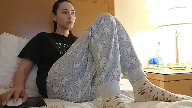 Mr-and-Mrs-Smith online show from 03.11.25