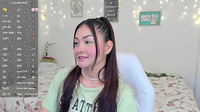 cute baby5 online show from 12.13.24