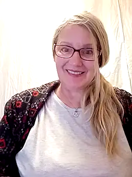 irinamaux online show from 02.12.25