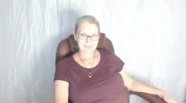 irinamaux online show from 02.23.25