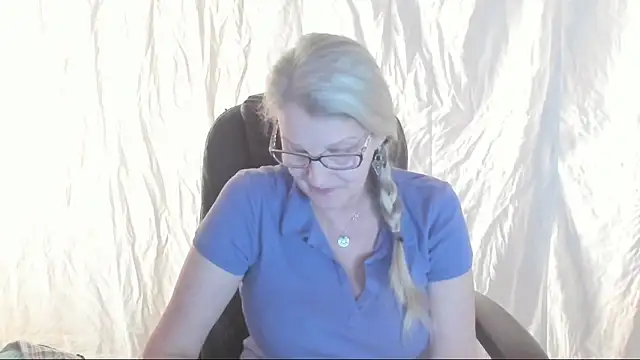 irinamaux online show from 03.07.25