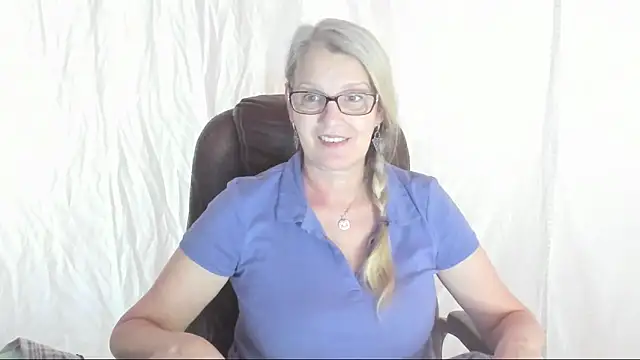 irinamaux online show from 03.07.25