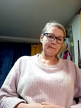 irinamaux online show from 04.08.26