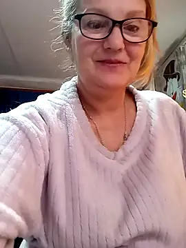 irinamaux online show from 04.11.26