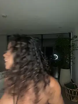 Brunettexio online show from 11.21.25