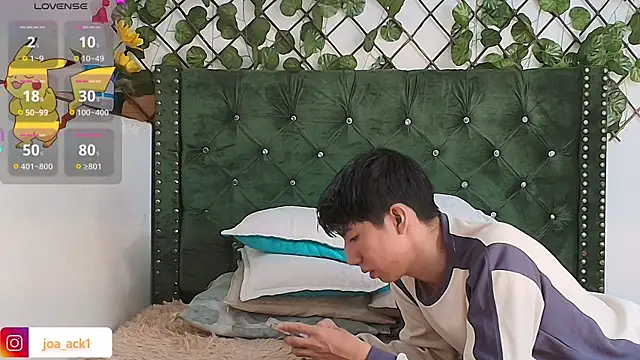 Levii Ackermann online show from 02.07.25