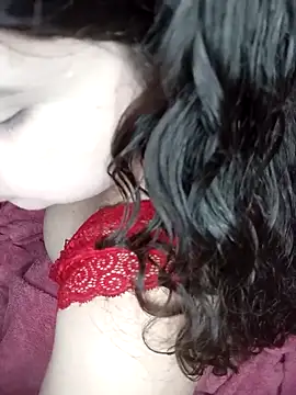 Snapshot of Yara_gordinha_peluda chatting on 02.25.25 Yara gordinha peluda online show from 02.25.25