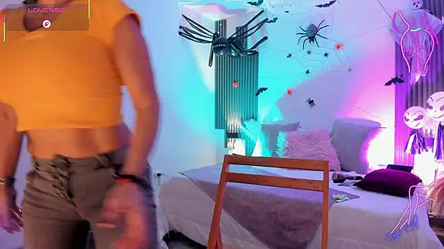 fransheska rossi online show from 10.27.25