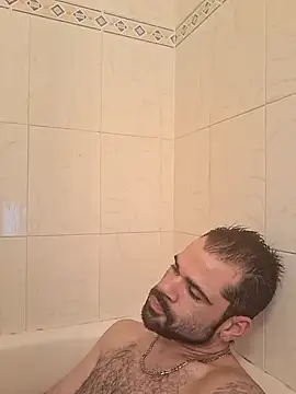 Snapshot of Zander823 chatting on 02.22.26 Zander823 online show from 02.22.26