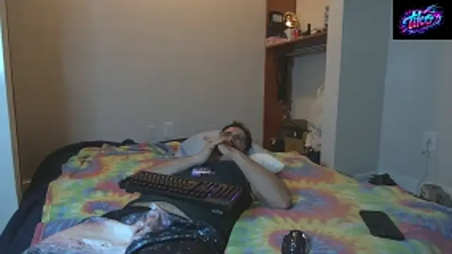 Zander823 online show from 04.16.26