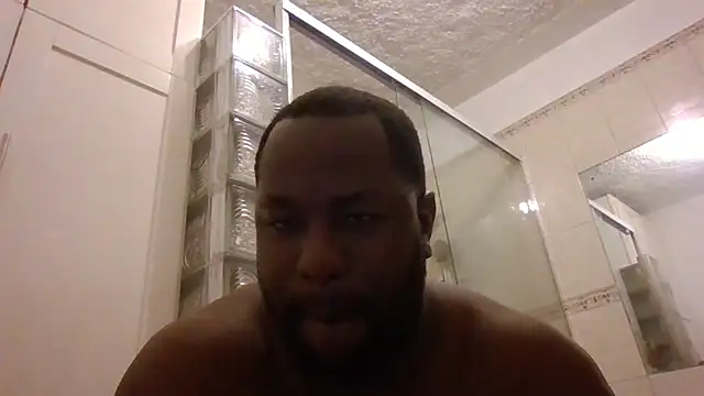 Bighood T online show from 10.24.25