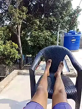 Snapshot of ErRakesh1 chatting on 11.13.25 ErRakesh1 online show from 11.13.25