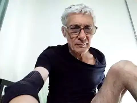 BIGUNCUTHARDCOCK online show from 02.16.25