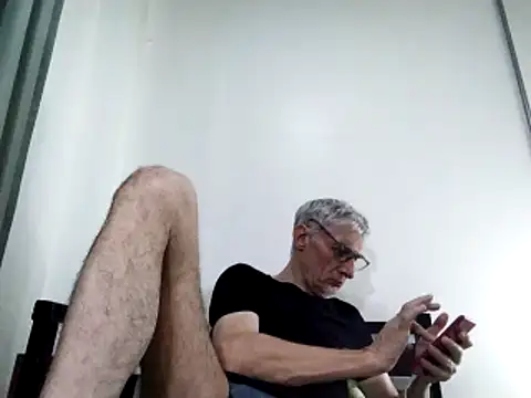 BIGUNCUTHARDCOCK online show from 02.20.25