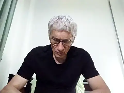 BIGUNCUTHARDCOCK online show from 02.21.25