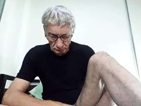 BIGUNCUTHARDCOCK online show from 02.23.25