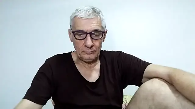 BIGUNCUTHARDCOCK online show from 02.28.26