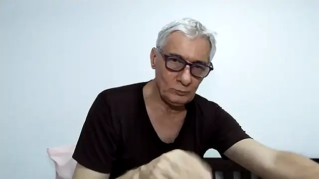 BIGUNCUTHARDCOCK online show from 04.04.26