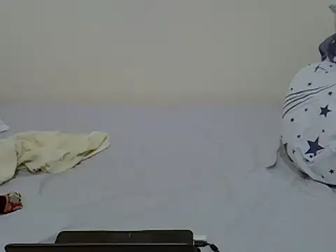 Giannah01 online show from 01.15.25