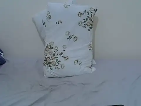 Giannah01 online show from 01.30.25
