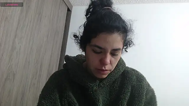 Anne purple online show from 03.10.25