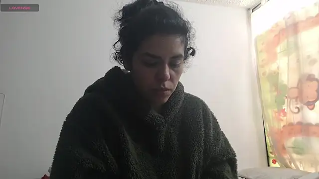 Anne purple online show from 03.17.25