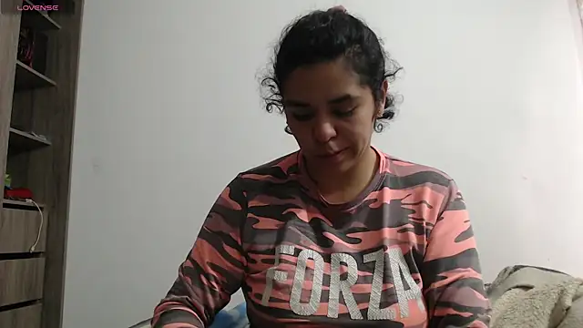 Anne purple online show from 09.18.25