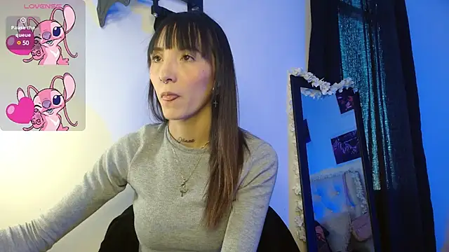 Sakura and yuki online show from 01.17.25