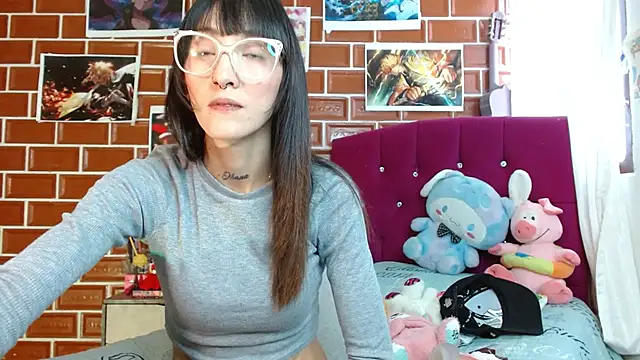 Sakura and yuki online show from 03.19.25