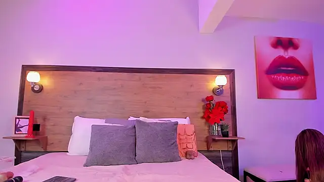 EmmaBakeer online show from 10.07.25