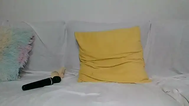 blondyruby online show from 11.21.25