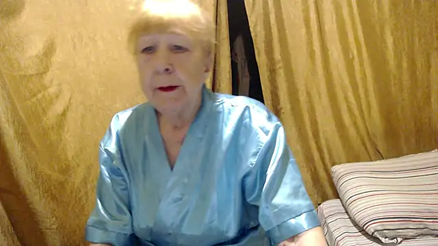  Estelitta 5 online show from 10.11.25