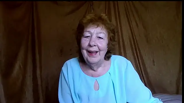 Snapshot of _Estelitta_5 chatting on 06.21.26 Estelitta 5 online show from 06.21.26