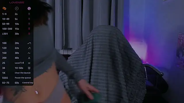 ashleyro1 online show from 11.12.25