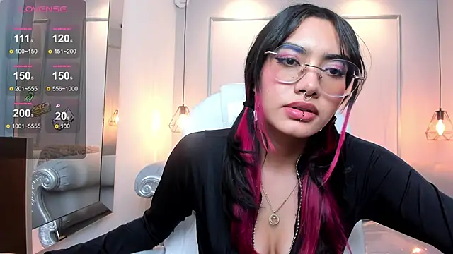 AzuraKindong online show from 01.08.25