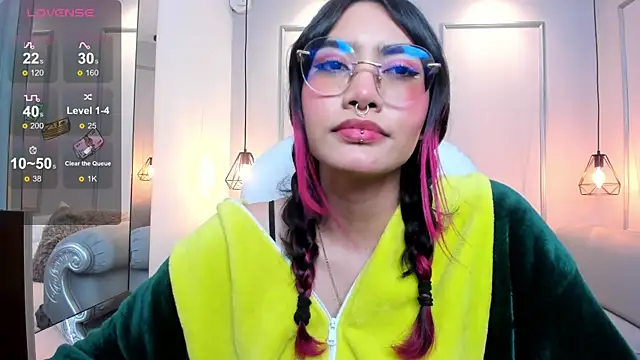 AzuraKindong online show from 01.10.25